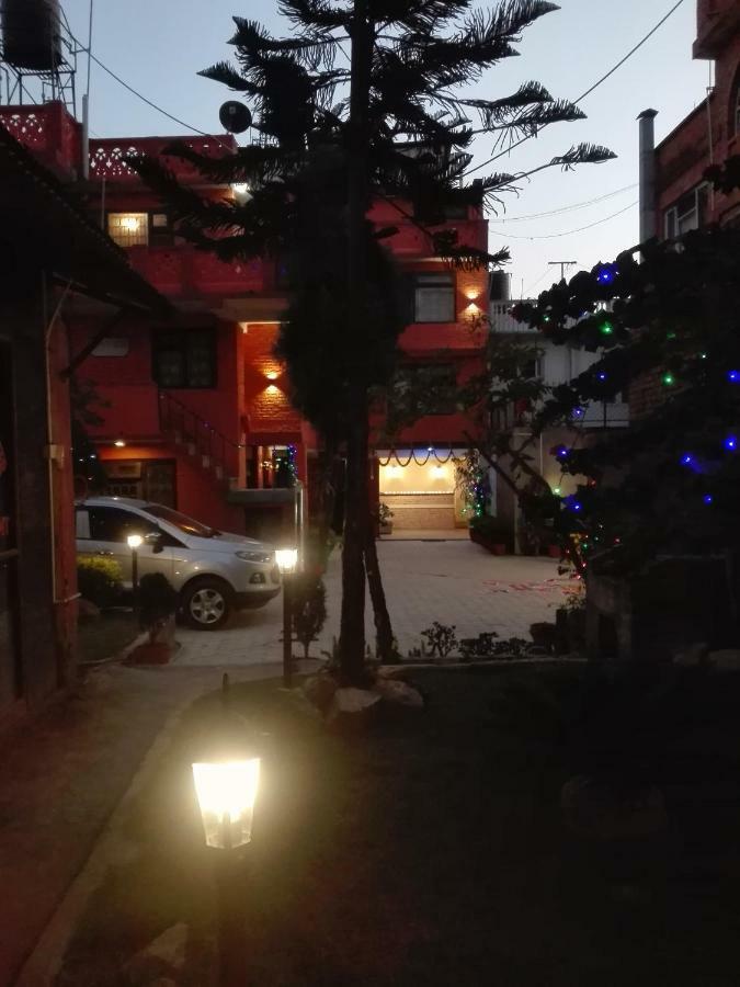 Hotel Siraaj Lalitpur Exterior foto