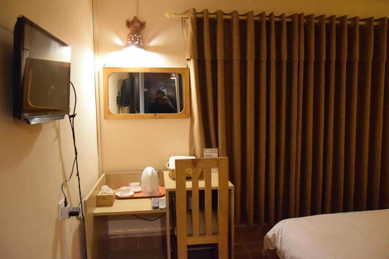 Hotel Siraaj Lalitpur Exterior foto