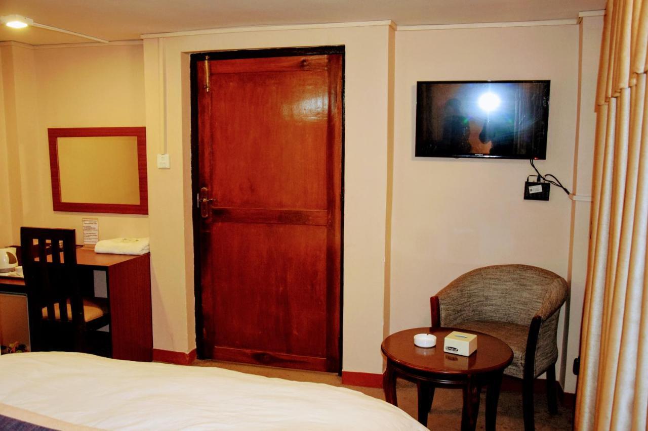 Hotel Siraaj Lalitpur Exterior foto