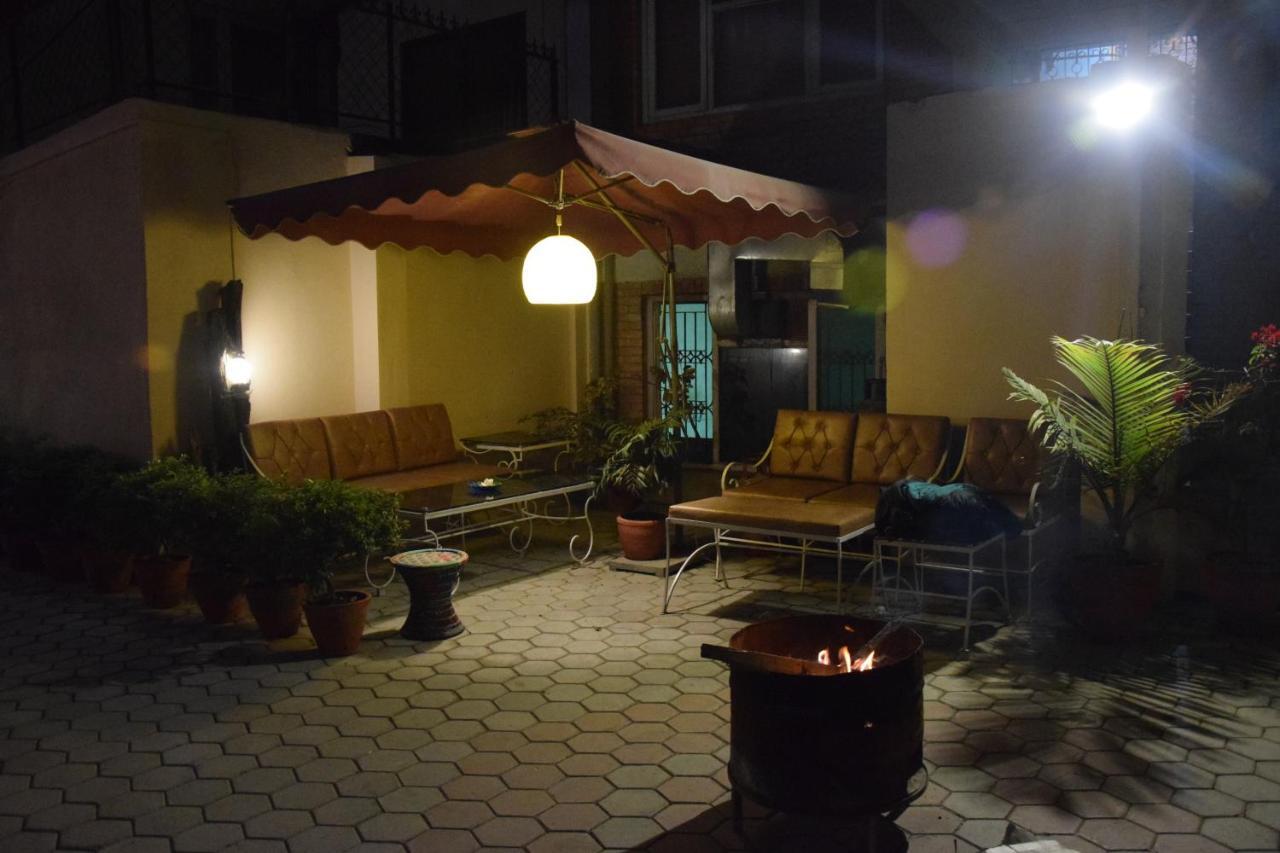 Hotel Siraaj Lalitpur Exterior foto